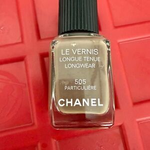 Chanel Le Vernis Longwear Nail Polish 505 Particuliere